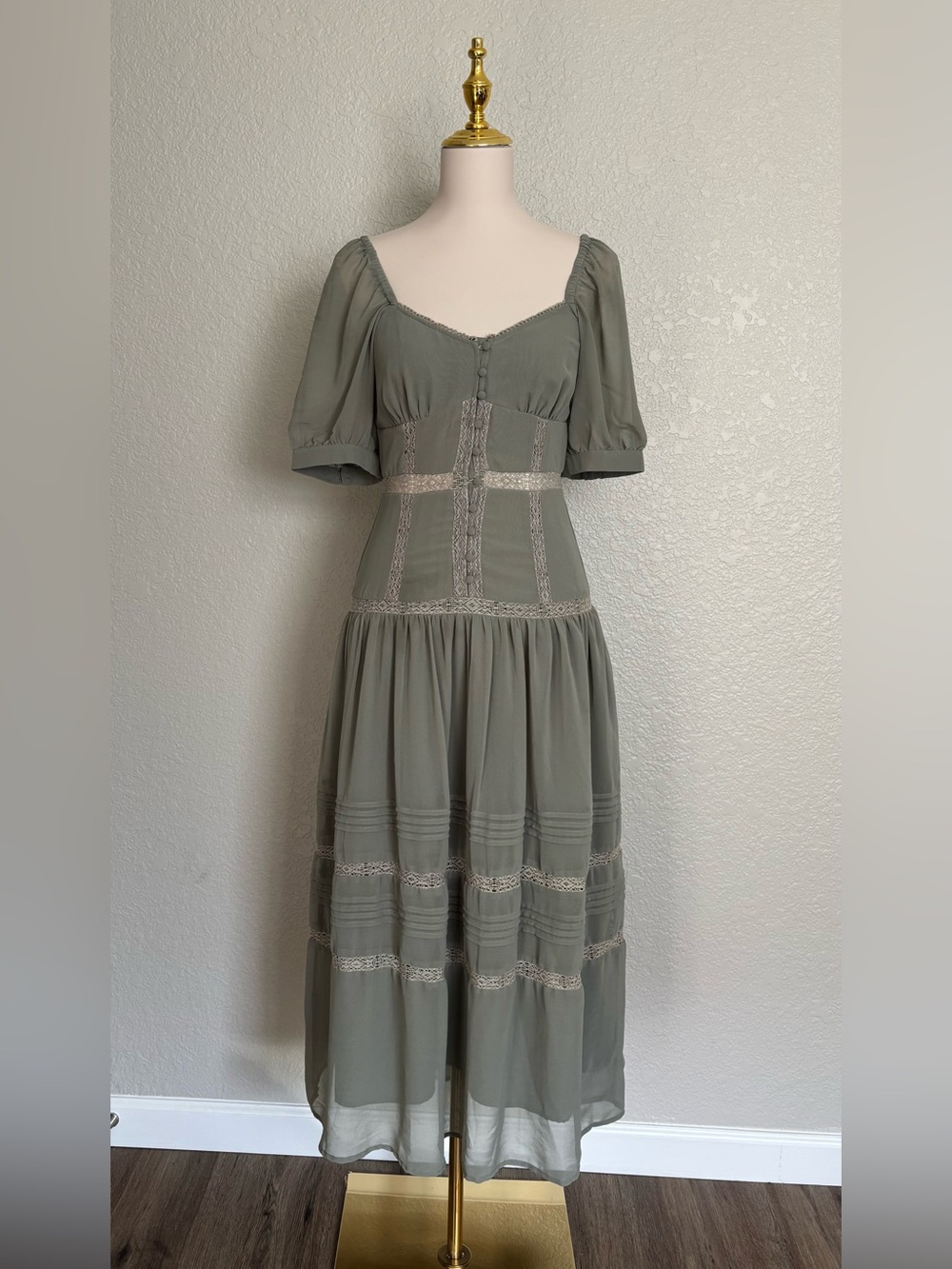 ASOS DESIGN Tall soft sweetheart neck button through midi dress